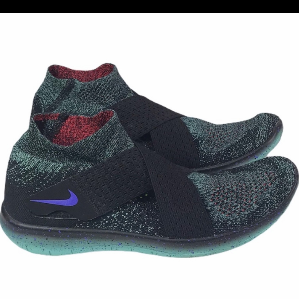 Nike Flyknit women's sock shoes